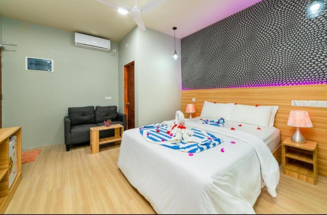 Ukulhas Villa Oceanview Hotel & Spa المظهر الخارجي الصورة